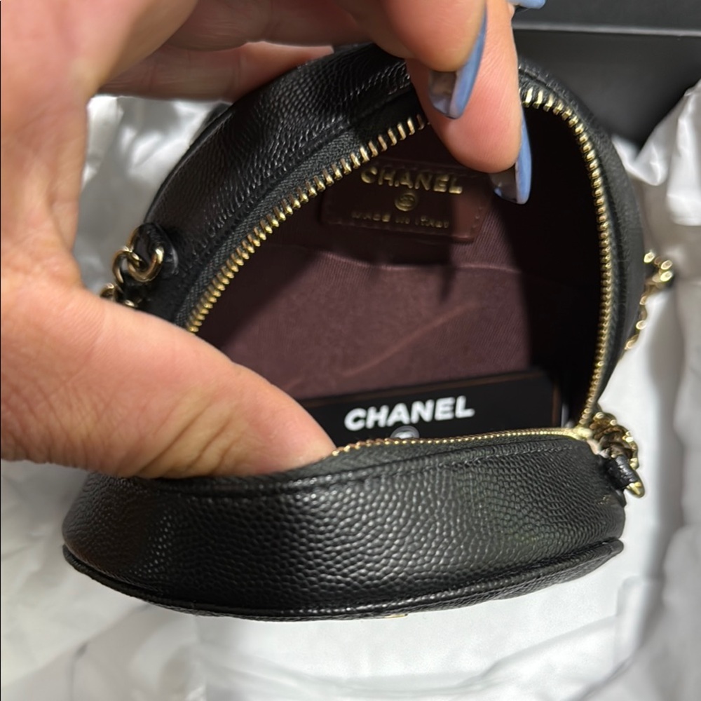 CHANEL Black Mini Quilted Bag with Metallic Hardware - Picture 6 of 7